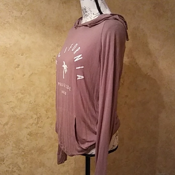 Long sleeve hooded shirt - Picture 2 of 4